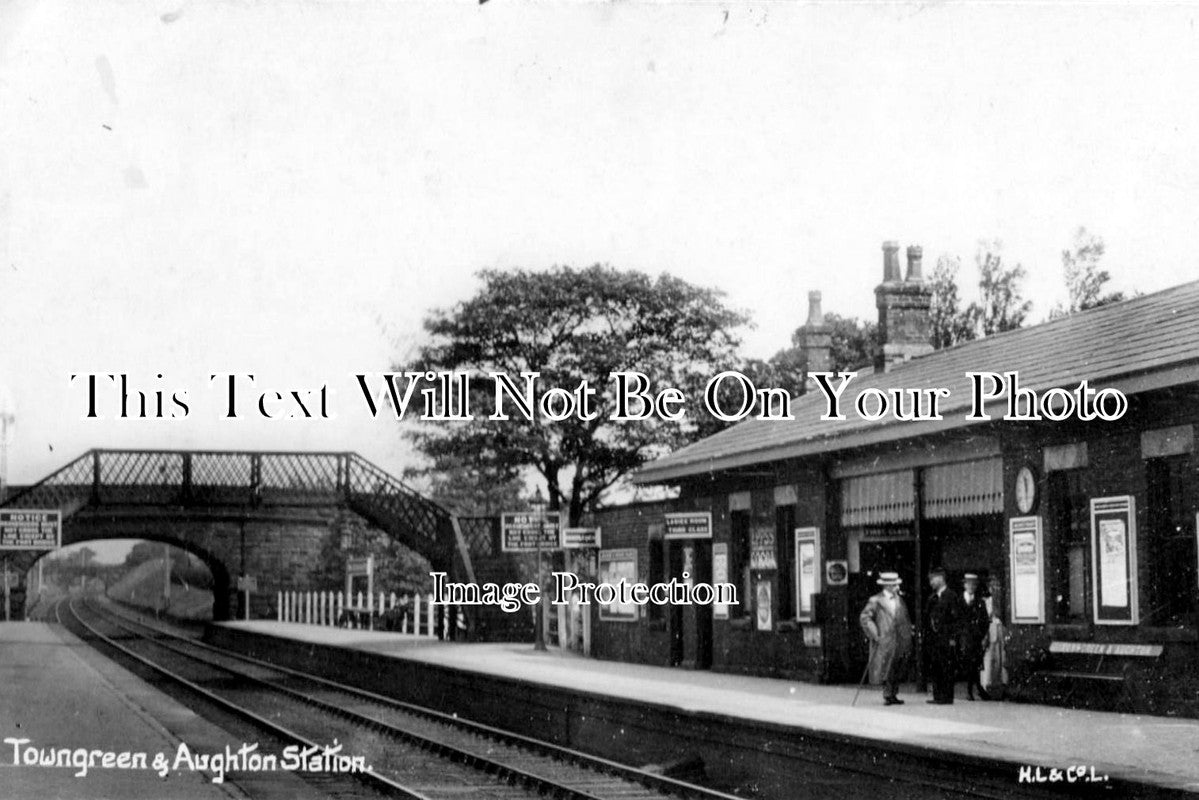 LA 1466 - Towngreen & Aughton Railway Station, Lancashire c1910