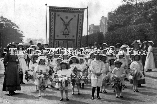 LA 1509 - All Saints Church Stand On Parade, Radcliffe, Manchester, Lancashire