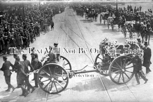 LA 1566 - Murdered Soldier`s Funeral Procession, Blackburn, Lancashire c1921