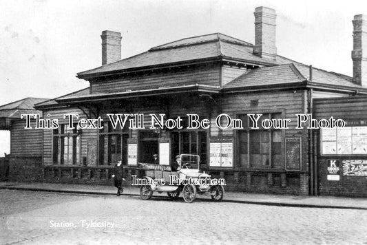 LA 1609 - Tyldesley Railway Station, Lancashire