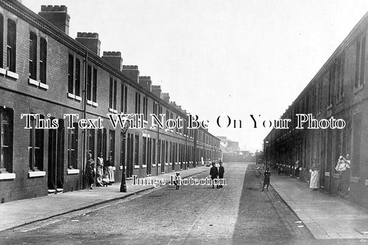 LA 1634 - Hird Street, Trafford Park, Manchester, Lancashire c1905