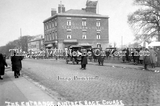 LA 1635 - Sefton Arms & Entrance To Aintree Race Course, Liverpool, Lancashire