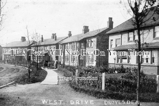 LA 1651 - West Drive, Droylsden, Lancashire c1923