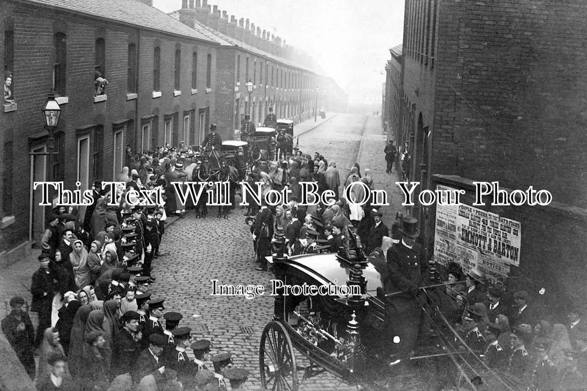 LA 1665 - Military Funeral Procession, Oldham, Lancashire