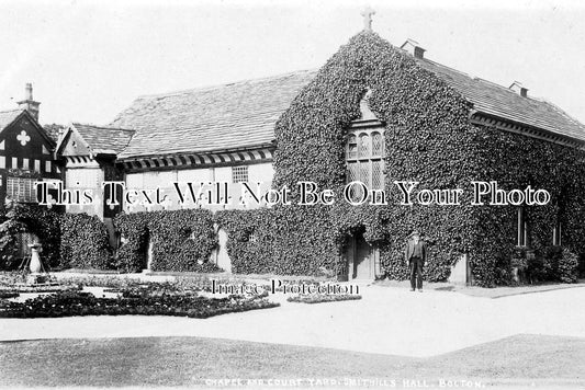 LA 1827 - Chapel & Court Yard, Smithills Hall, Bolton, Lancashire c1910