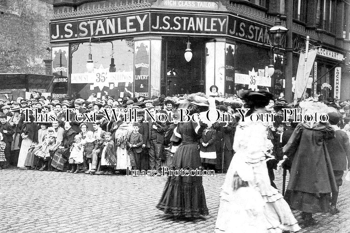 LA 2058 - Manchester Area Whit Walk Procession, Lancashire