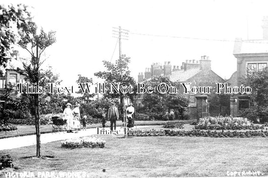 LA 2283 - Victoria Park, Widnes, Lancashire c1923