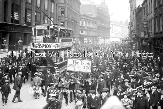 LA 2286 - Tramwaymens Procession, Liverpool Strike, Lancashire 1911