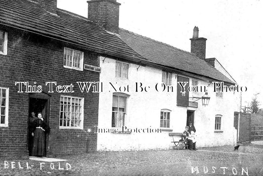 LA 2535 - Ye Old Blue Bell Inn, Bell Fold, Moston, Lancashire