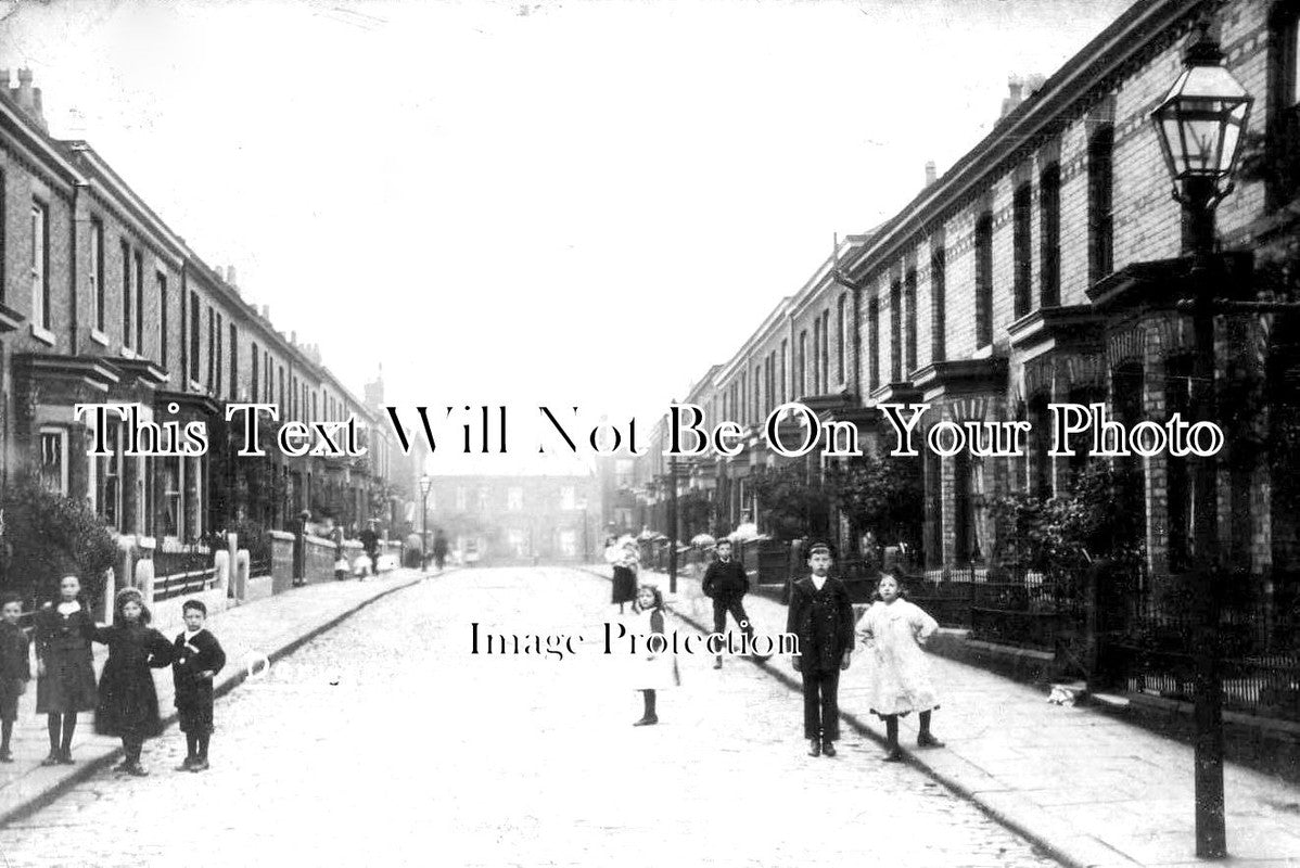 LA 2583 - Darwen Street, Weaste, Lancashire