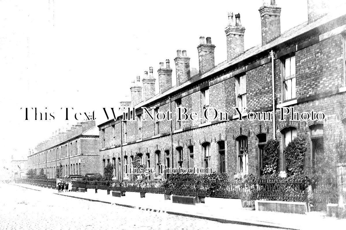 LA 2647 - Nuttall Street, Bury, Lancashire c1910