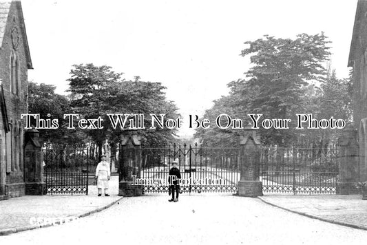 LA 2764 - Leigh Cemetery Entrance, Lancashire