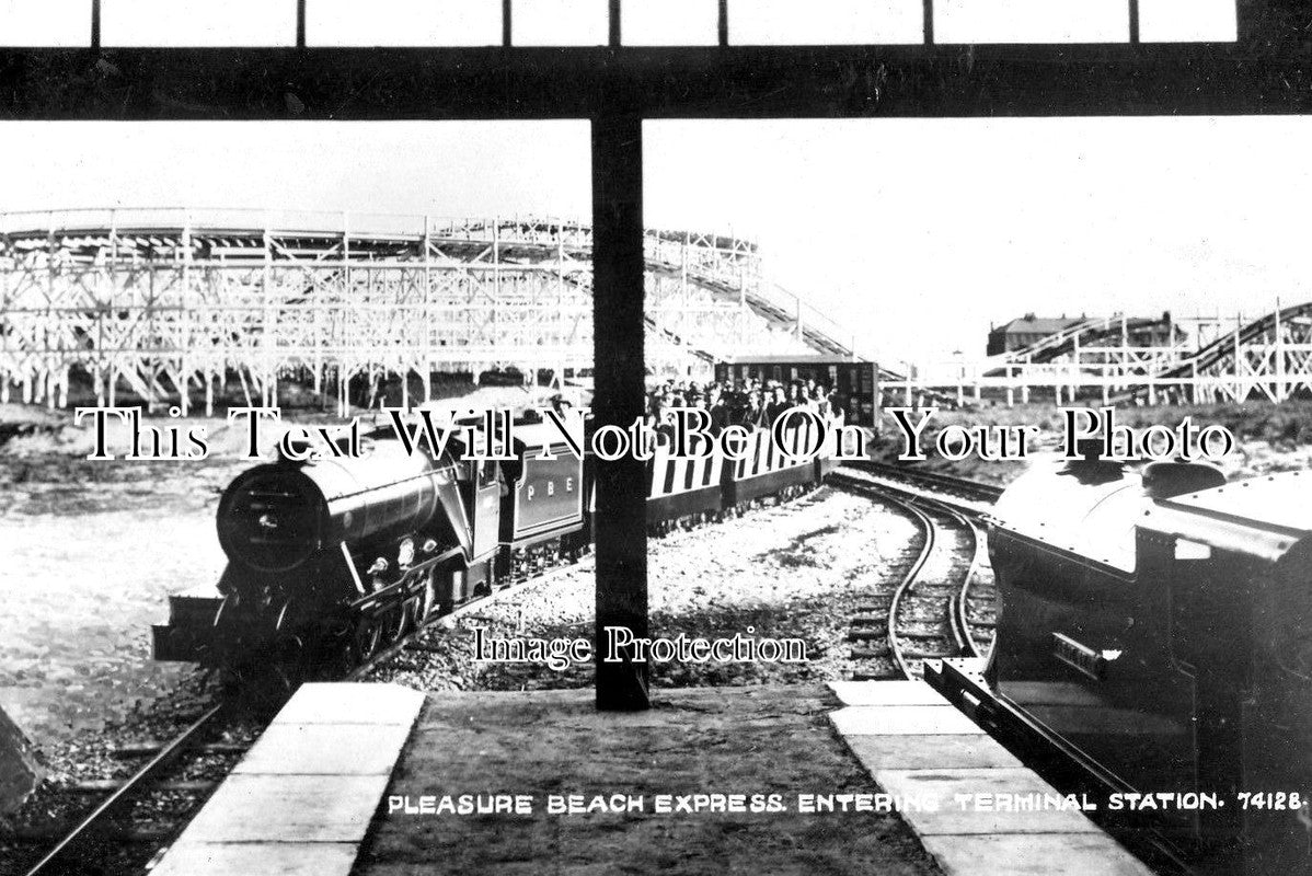 LA 2808 - Blackpool Pleasure Beach Railway Station, Lancashire