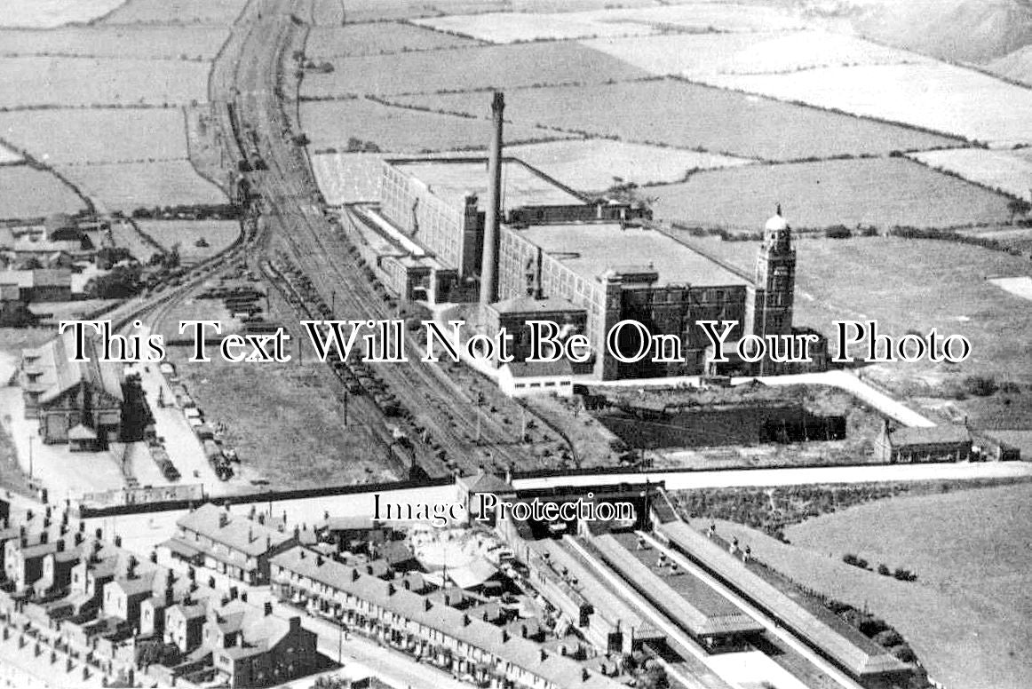 LA 2853 - Atherton Laburnum Mills From The Air, Lancashire