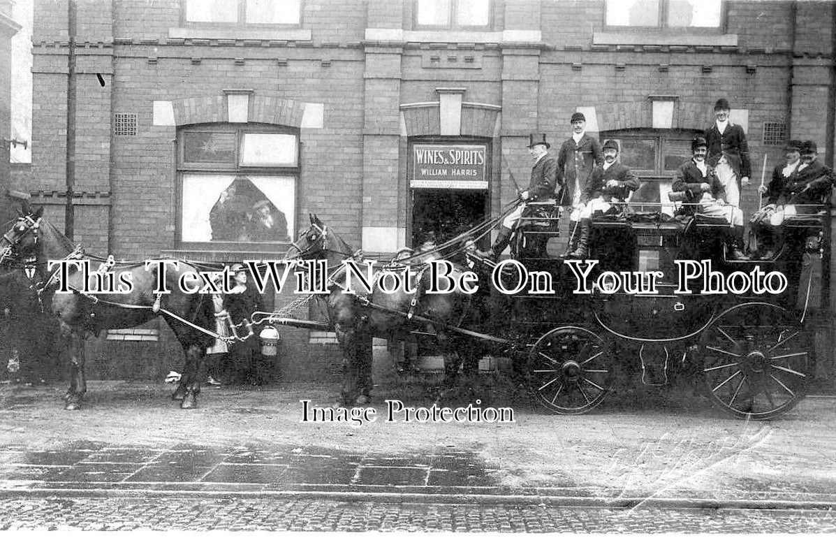 LA 2965 - Coach & Horses, Wilton Pub, Heaton Park, Lancashire