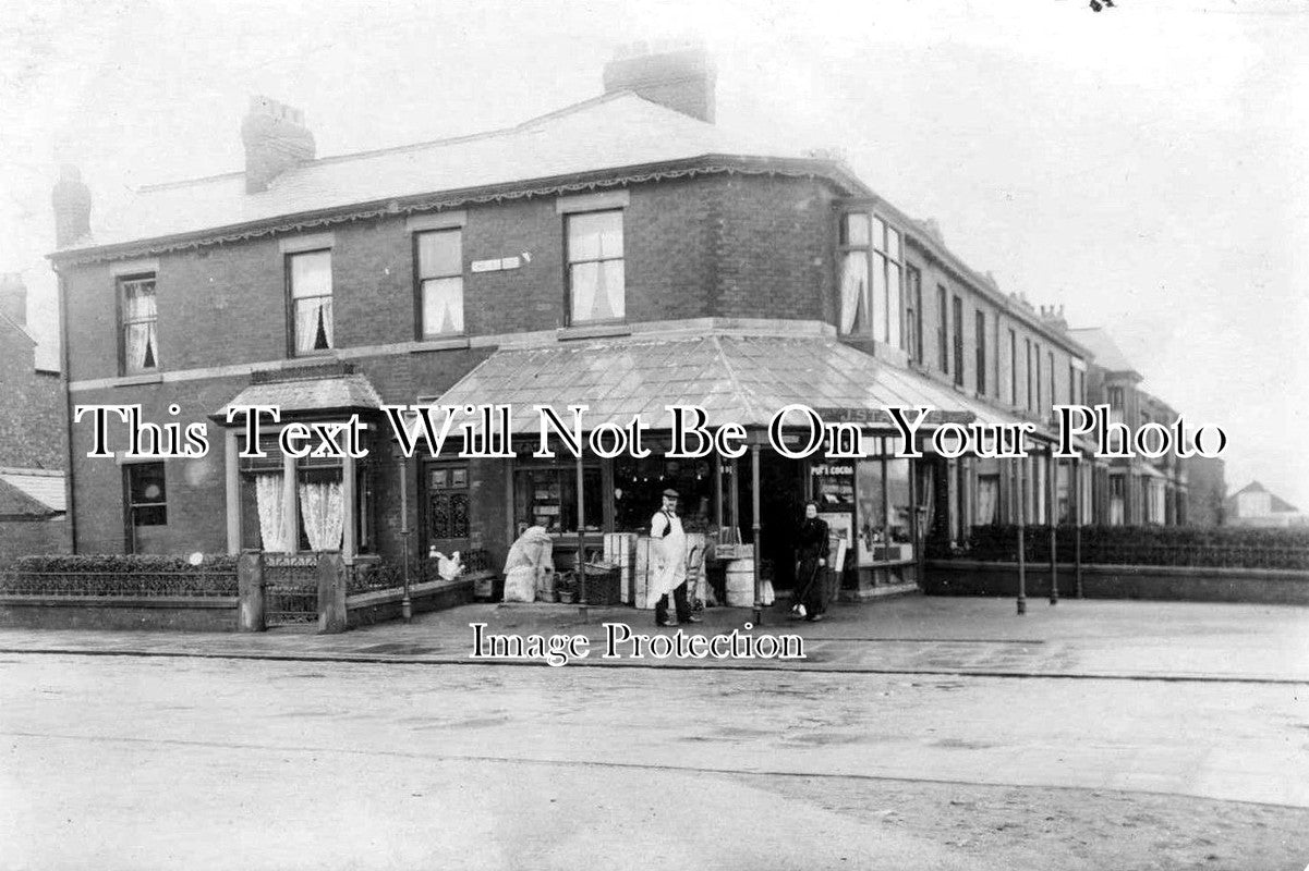 LA 301 - Grocer, Threlfall Road, Blackpool, Lancashire c1905