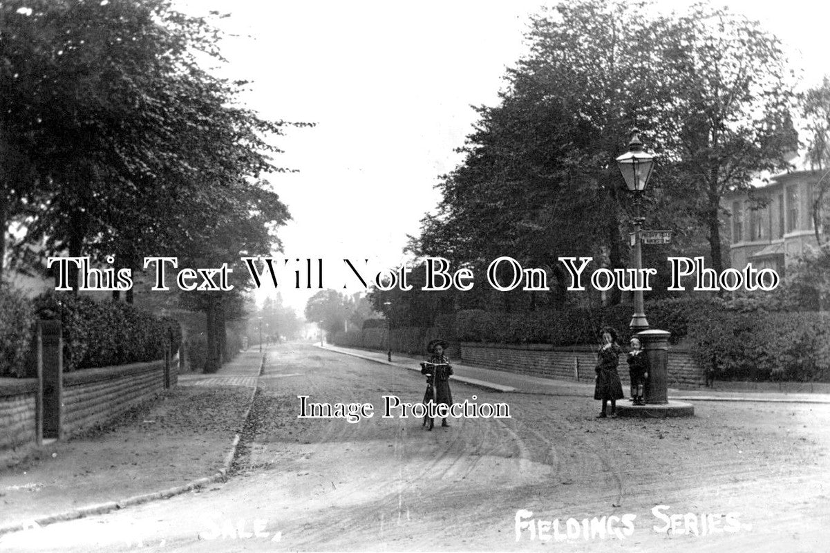 LA 3082 - Broad Road, Sale, Lancashire c1908 – JB Archive