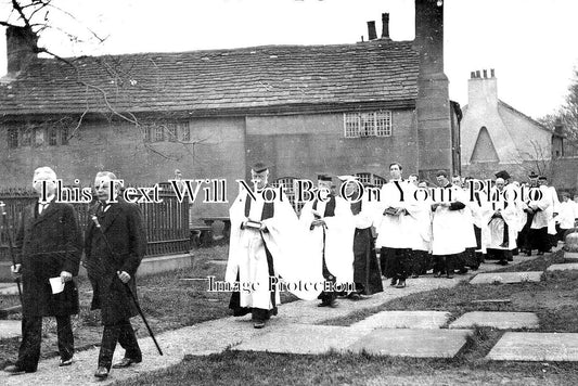 LA 3113 - Leyland Parish Church, Lancashire