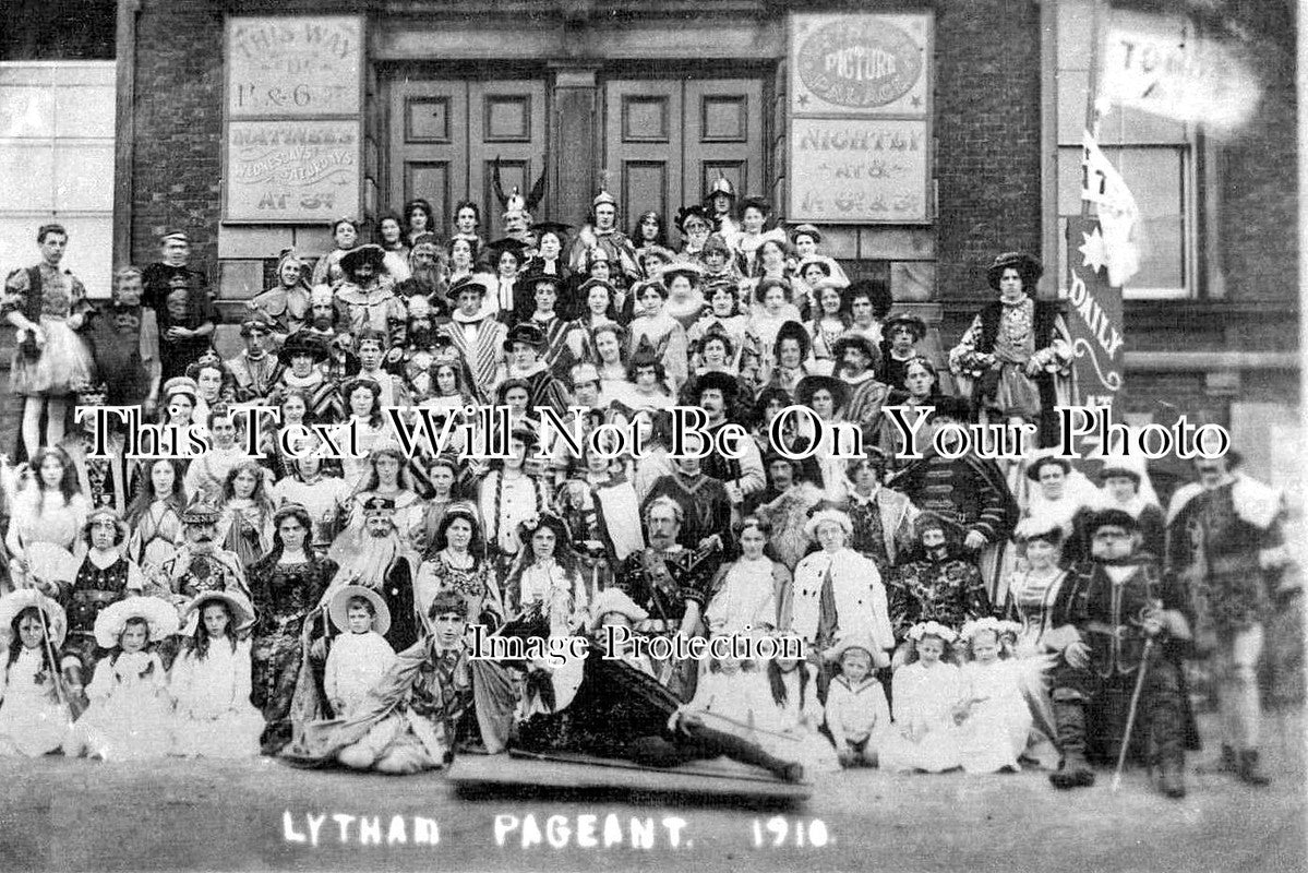 LA 3215 - Lytham Pageant, Lancashire c1910