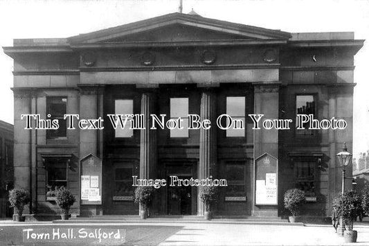 LA 3336 - Salford Town Hall, Lancashire