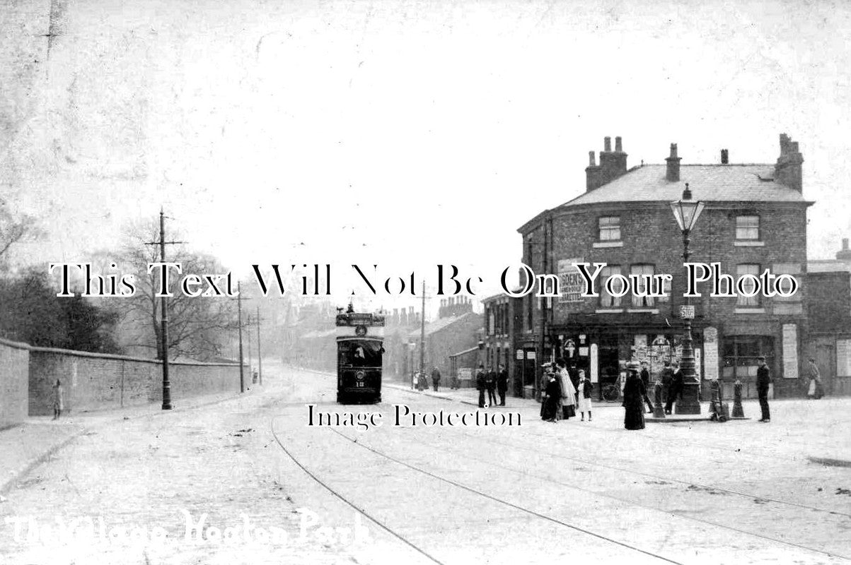 LA 3371 - The Village, Heaton Park, Manchester, Lancashire