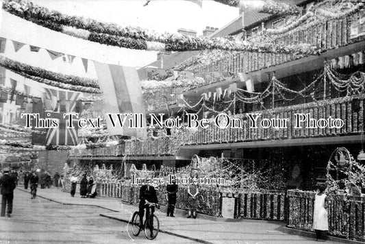 LA 3388 - Pitt Street Coronation Celebrations, Liverpool, Lancashire 1953