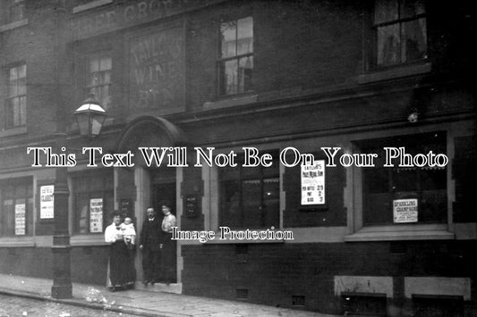 LA 3446 - Three Crowns Pub, Manchester Street, Oldham, Lancashire