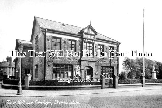 LA 3616 - Town Hall & Cenotaph, Skelmersdale, Lancashire