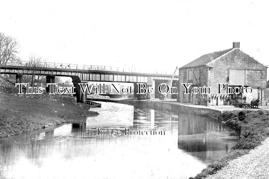 LA 3668 - Canal Wharf Railway Bridge, Foulridge, Lancashire