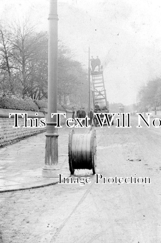 LA 377 - Errecting Tram Cables, Chorley New Road, Bolton, Lancashire