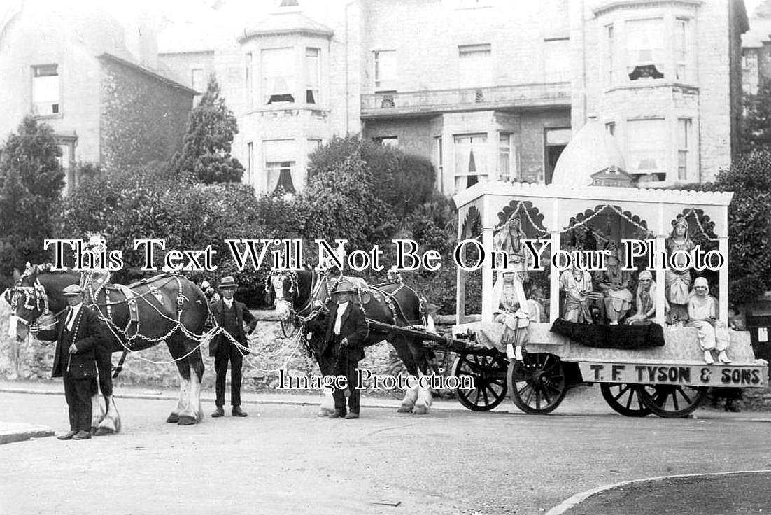 LA 3812 - T F Tyson & Sons, Ulverston Horse Drawn Float, Lancashire