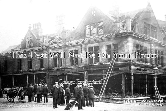 LA 3939 - Fire At Williams Store, Accrington, Lancashire 1910