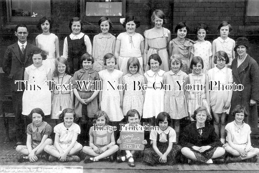 LA 3953 - Oswald Road School Group, Chorlton, Lancashire 1933