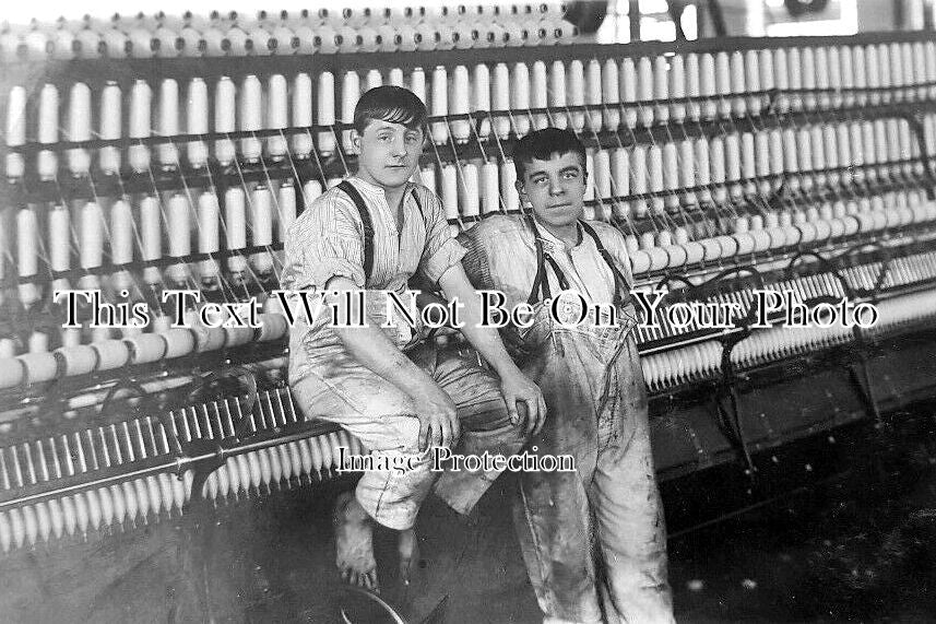 LA 4096 - Cotton Mill Boys Workers, Lancashire