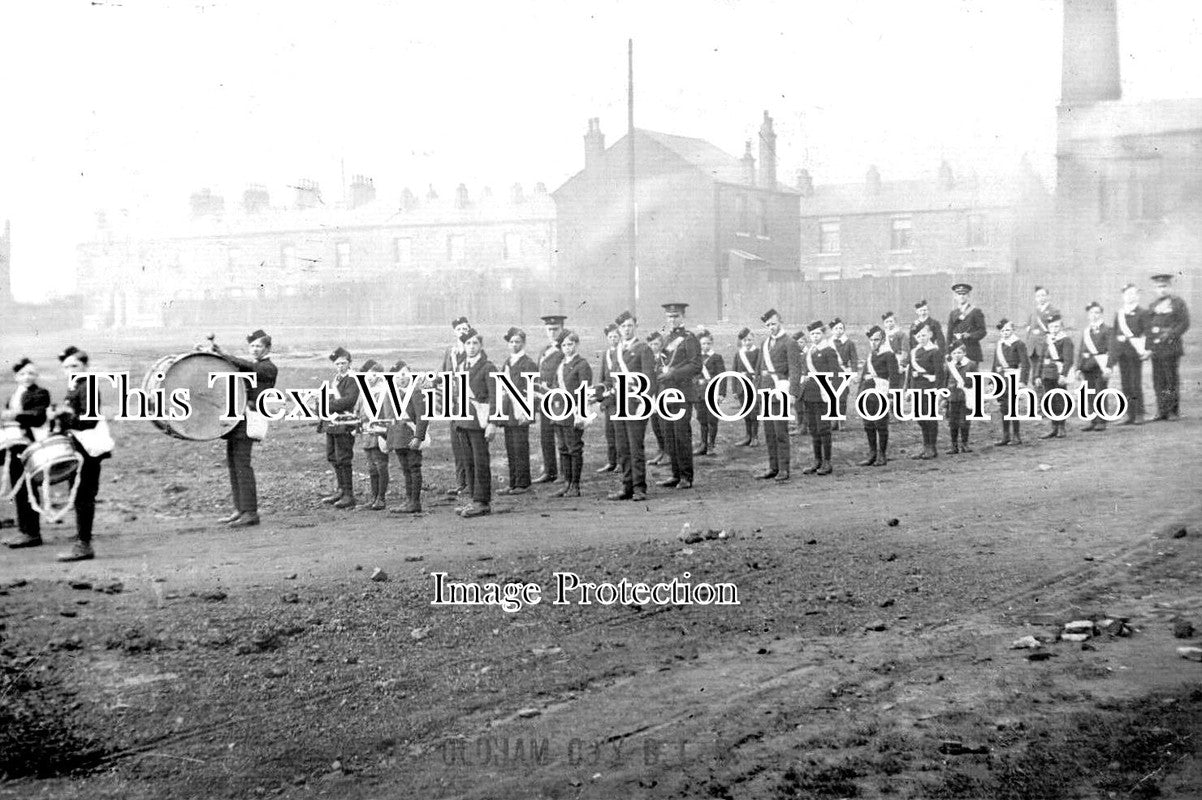 LA 4098 - 11th Oldham Company Boys Lads Brigade, Lancashire