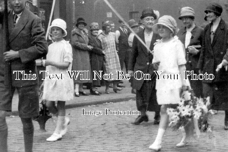 LA 4104 - Annie May Procession, Bolton, Lancashire 1928