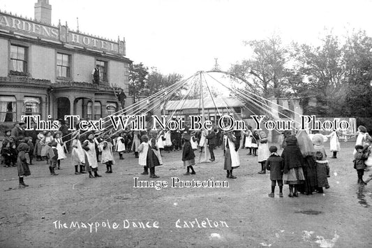 LA 4202 - The Maypole Dance, Carleton, Lancashire