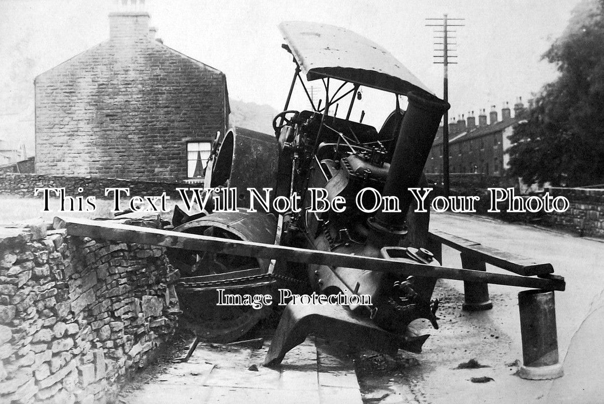 LA 424 - Steam Roller Crash, Bacup, Lancashire – JB Archive