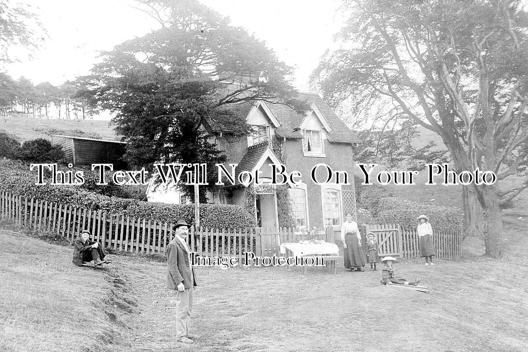 LA 4255 - Dent Cottage, Lancashire