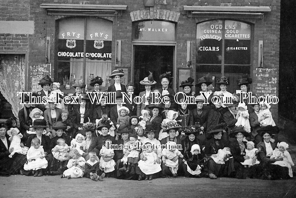 LA 4426 - Tobacco Shop, Manchester, Lancashire