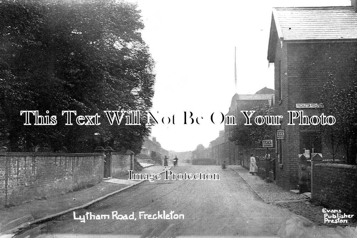 LA 4462 - Lytham Road, Freckleton, Lancashire – JB Archive