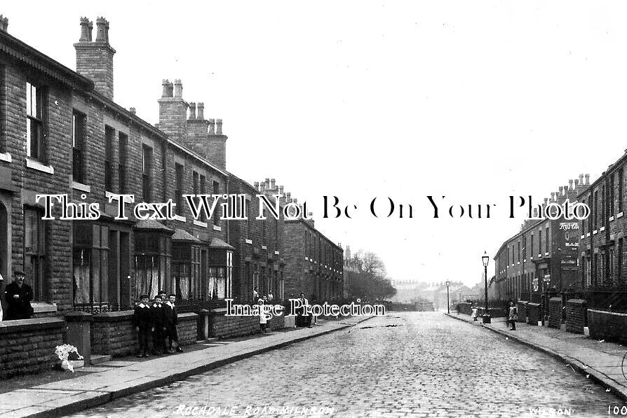 LA 4483 - Rochdale Road, Milnrow, Lancashire c1915