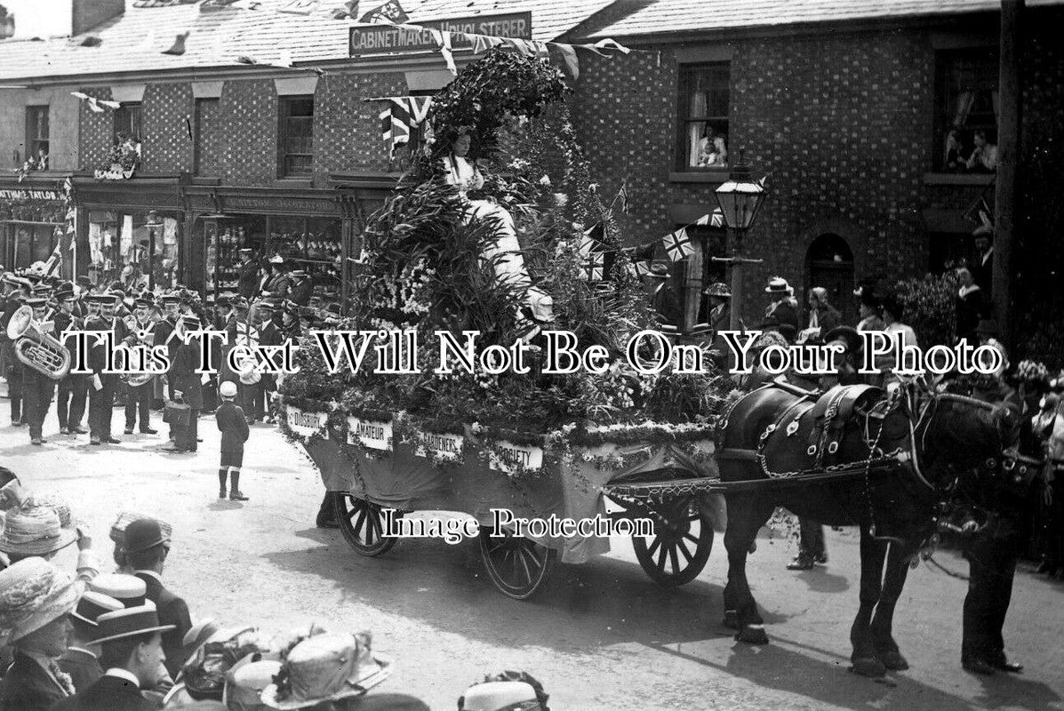 LA 4532 - Amateur Gardeners Society Float, Didsbury, Manchester, Lancashire