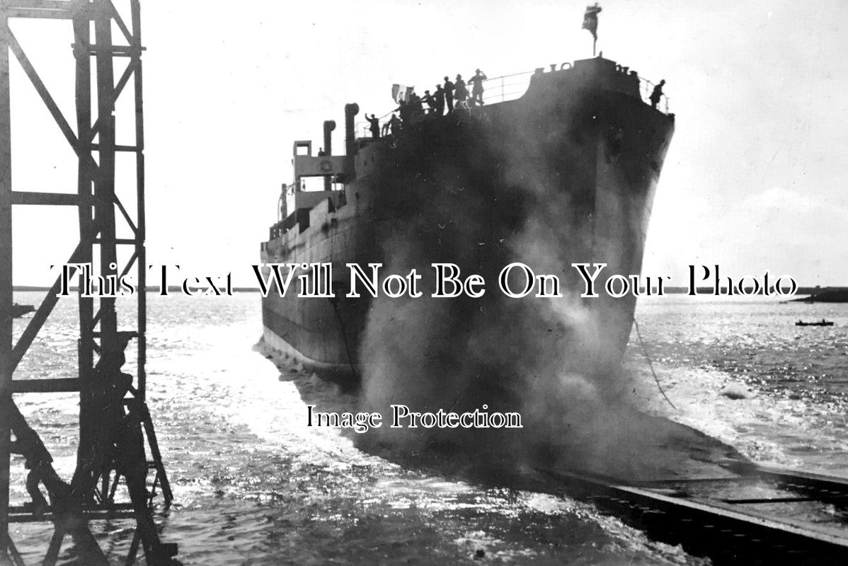 LA 4570 - Launch Of SS Geraldine Mary Ship, Barrow, Lancashire