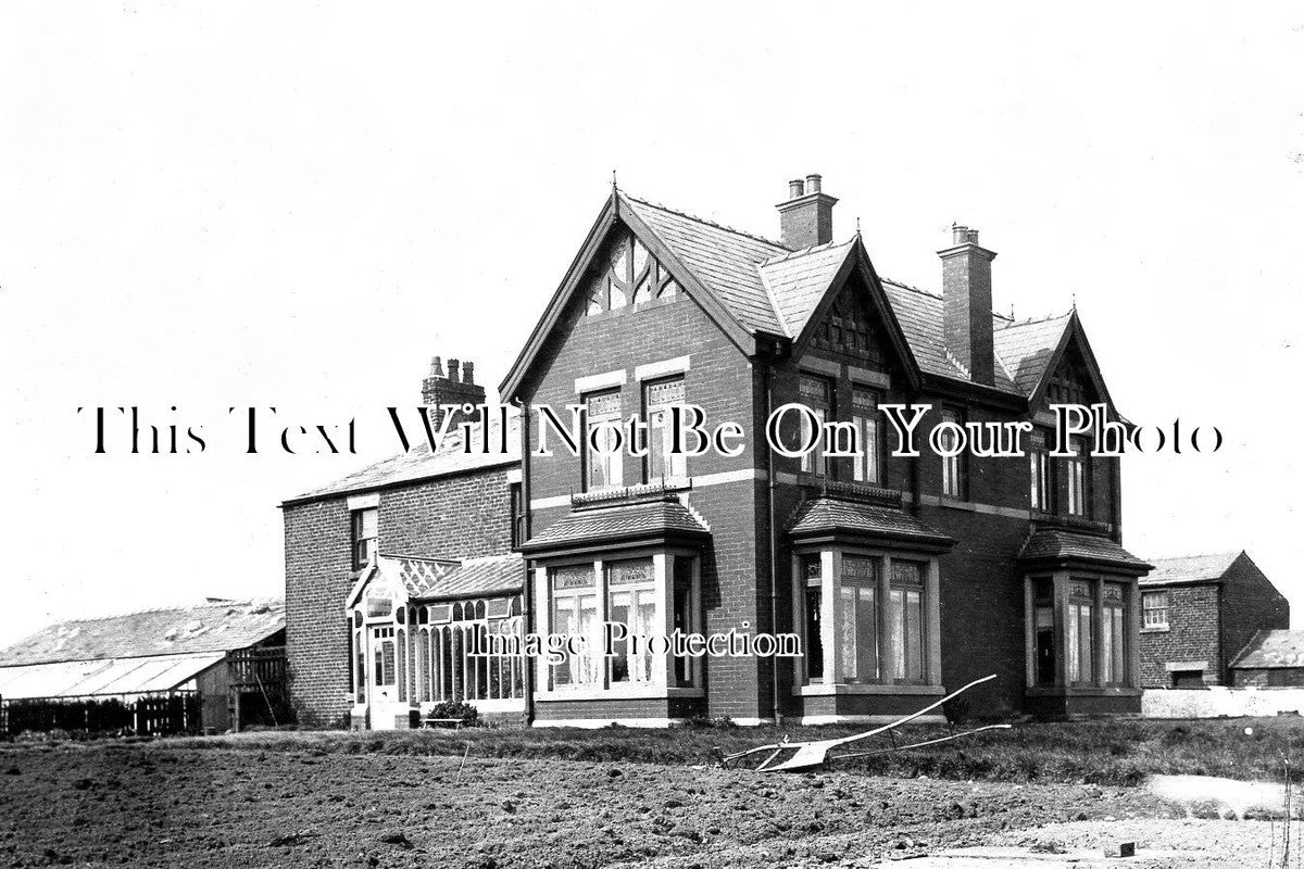 LA 4600 - Bradley House Farm, Beach Road, Cleveleys, Blackpool c1905