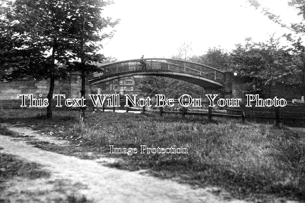 LA 4754 - Bridge & Canal, Worsley, Lancashire