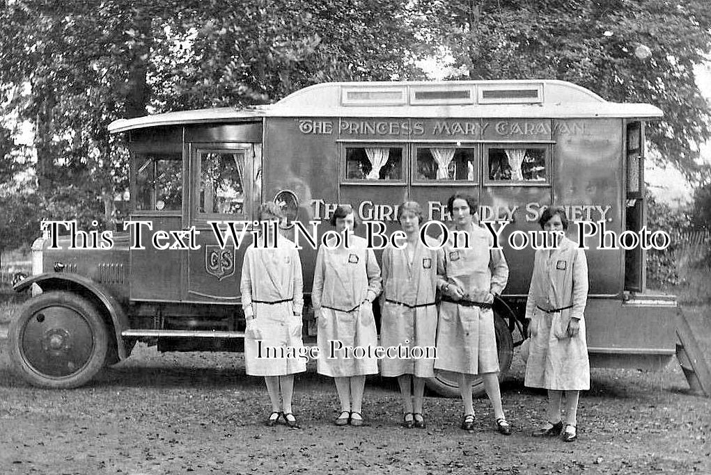 LA 4911 - The Princess Mary Caravan Friendly Society, Lake District c1927