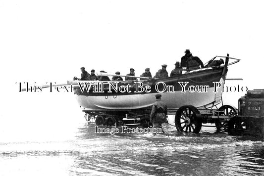 LA 4919 - Blackpool Lifeboat Launch, Lancashire c1937