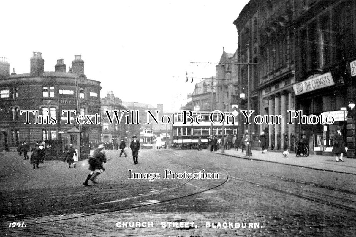 LA 4987 - Church Street, Blackburn, Lancashire c1932