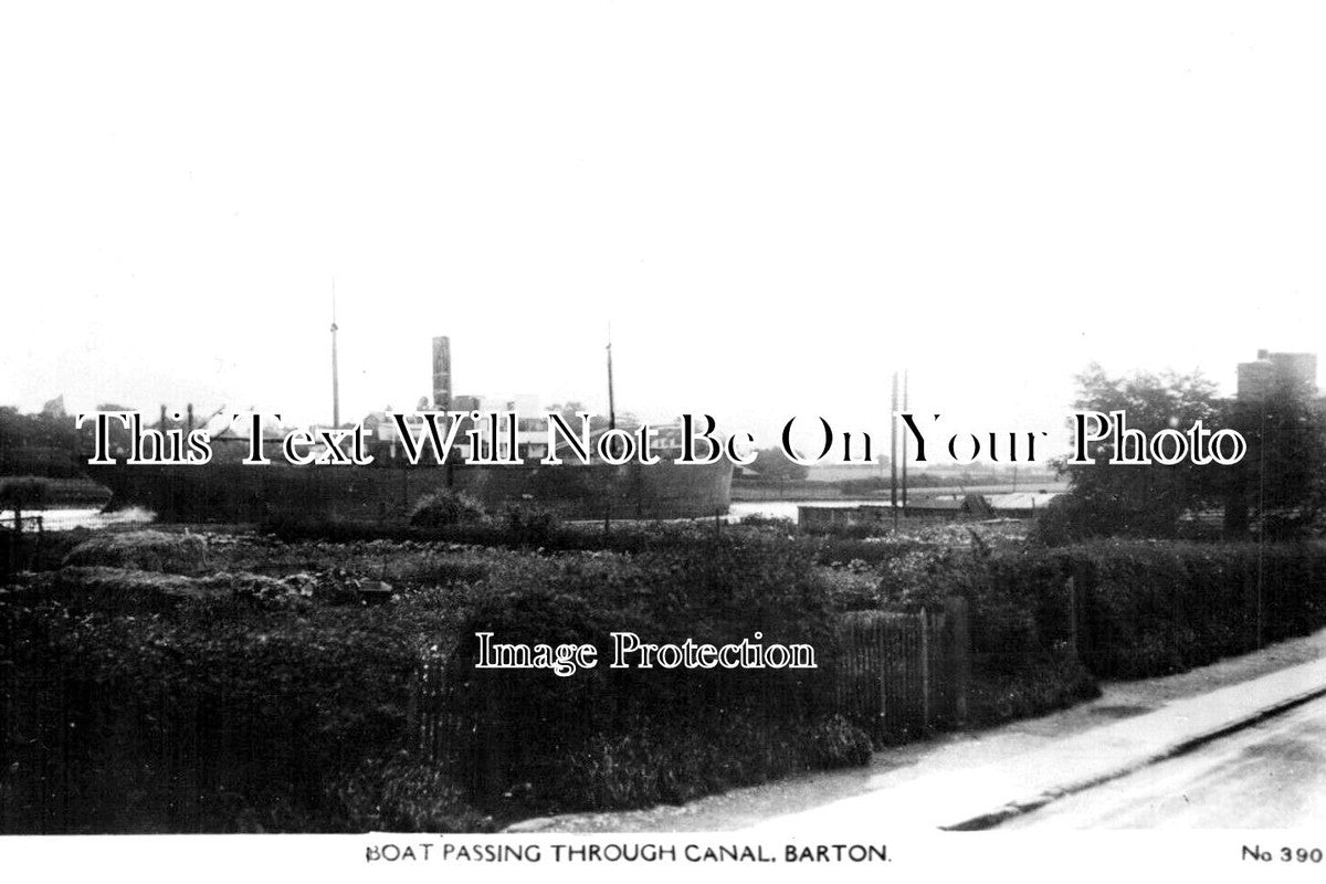 LA 4997 - Boat Passing Through Canal At Barton, Manchester Ship Canal